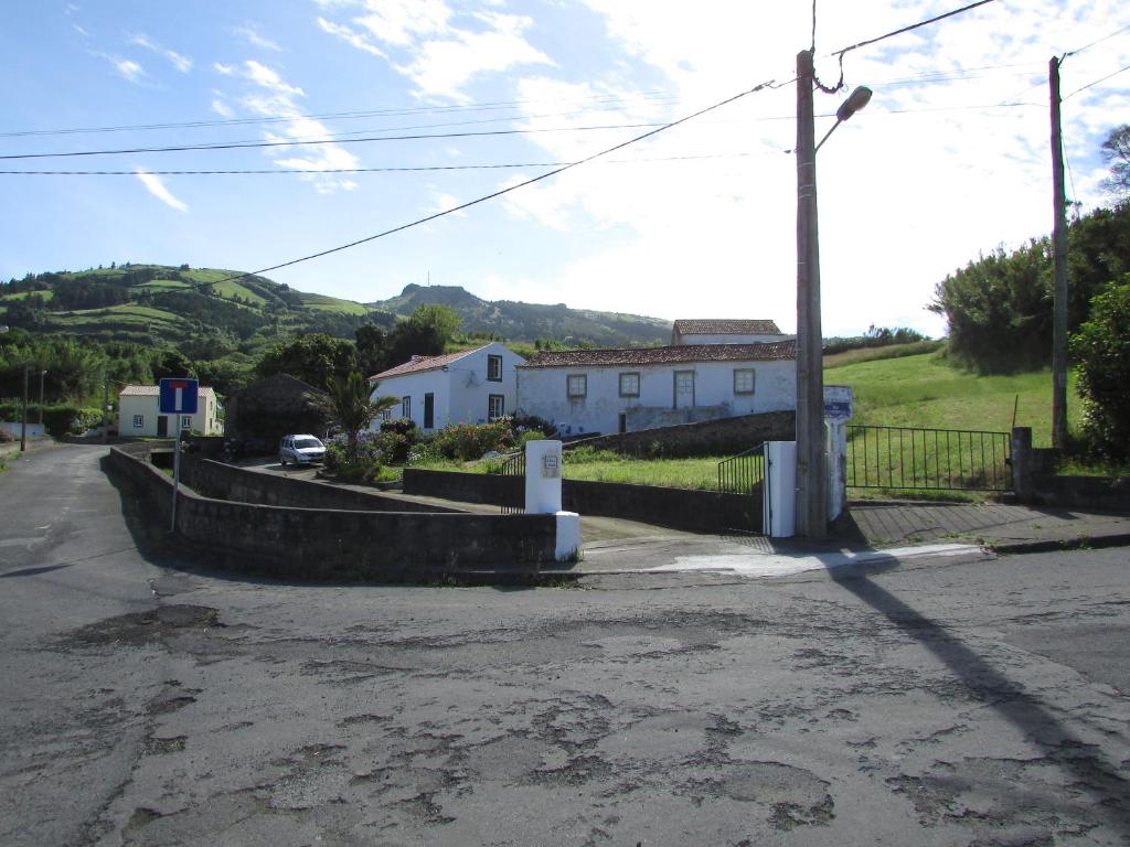 Maison de vacances Casa d'Amália Rua Grota do Lodo 32, 9555-093 Ginetes