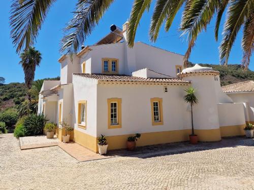 Casa da Aldeia Bensafrim portugal