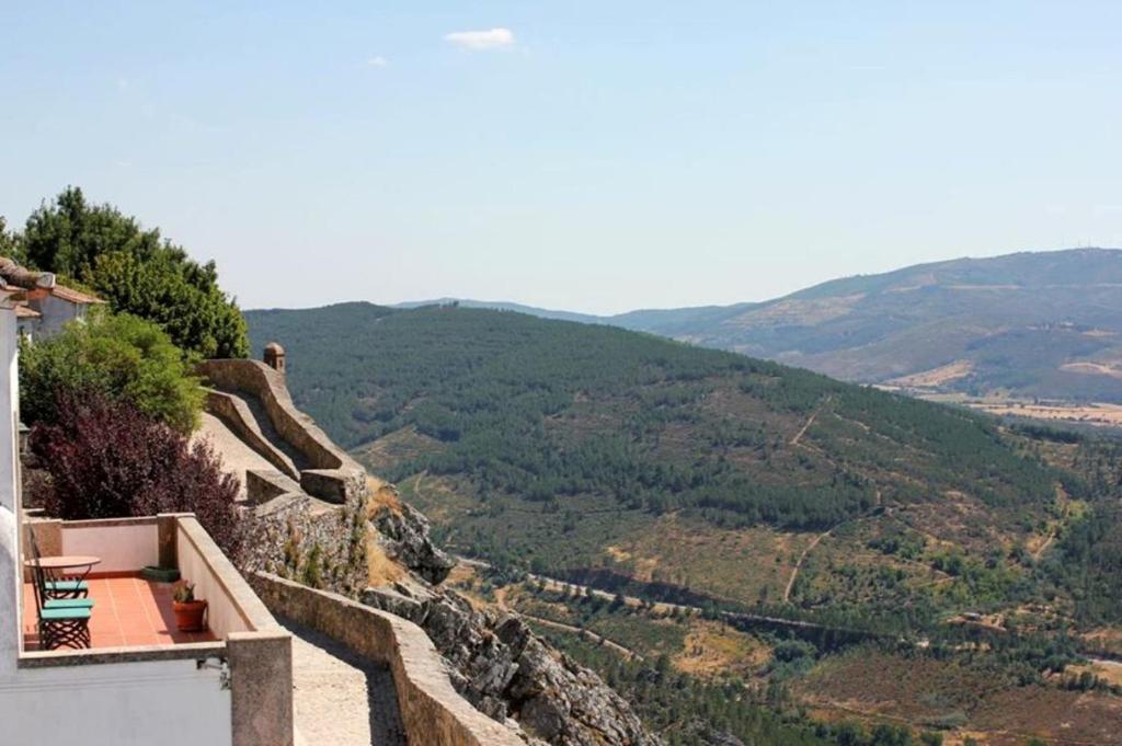 Séjour à la campagne Casa da Arvore Rua Dr. Matos Magalhães, 3, 7330-121 Marvão