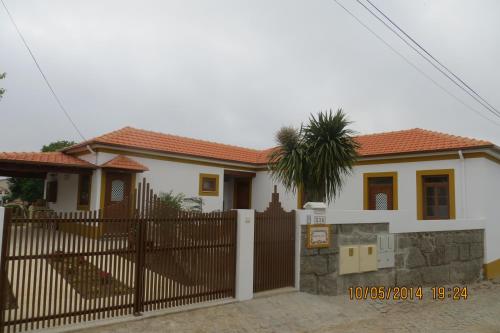 Casa da Avó, campo praia a 2 kms do mar Espinho portugal