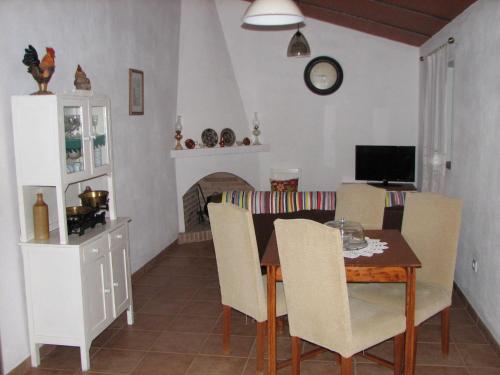 Maison de vacances Casa da Avó Mina Rua da parteira s/n Corvos Mértola