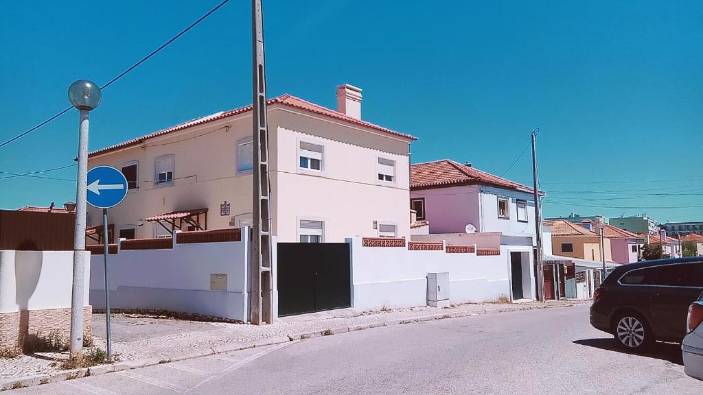 Maison de vacances Casa da Judite Rua Frederico do Nascimento 2, 2910-066 Setúbal