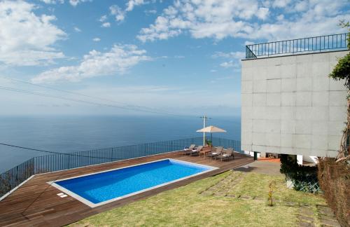 Casa da Manta Fajã da Ovelha portugal