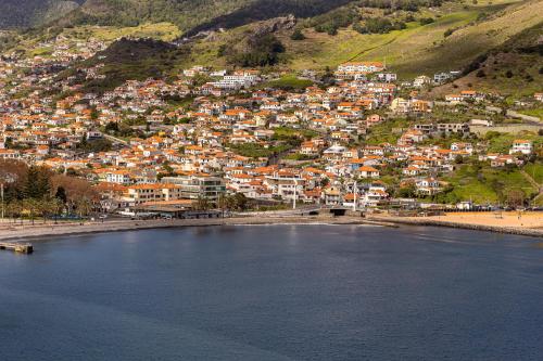 Casa da Praia, 2min de la PLAGE, hyper centre Machico portugal