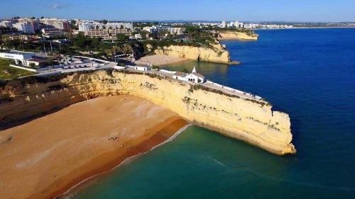 Casa da Rocha Armação de Pêra portugal