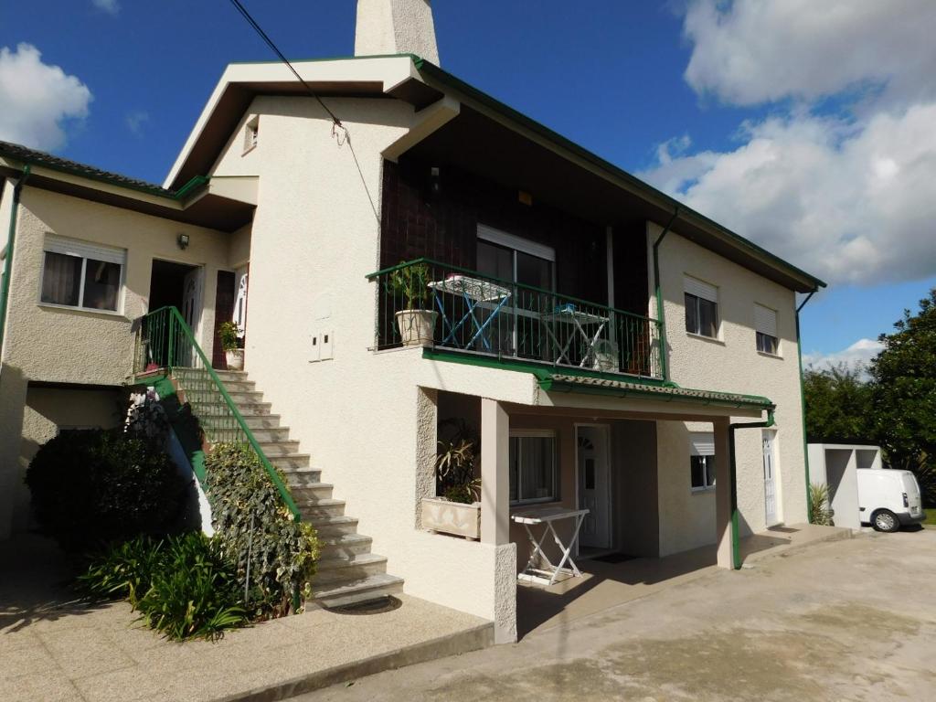 Maison de vacances Casa da Veiga Rua da Veiga, 2 RC, 4720-530 Lago