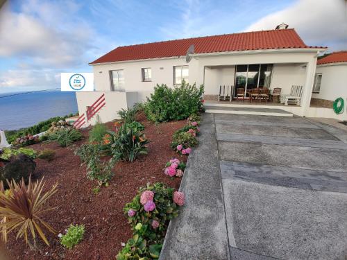 Casa da Vigia Calheta de Nesquim portugal