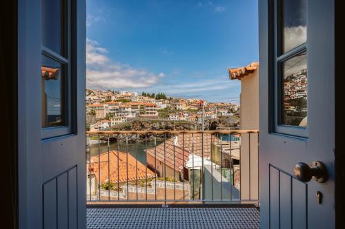 Casa das Andorinhas - 1 bedroom apartment sleeps 4 Câmara de Lobos portugal