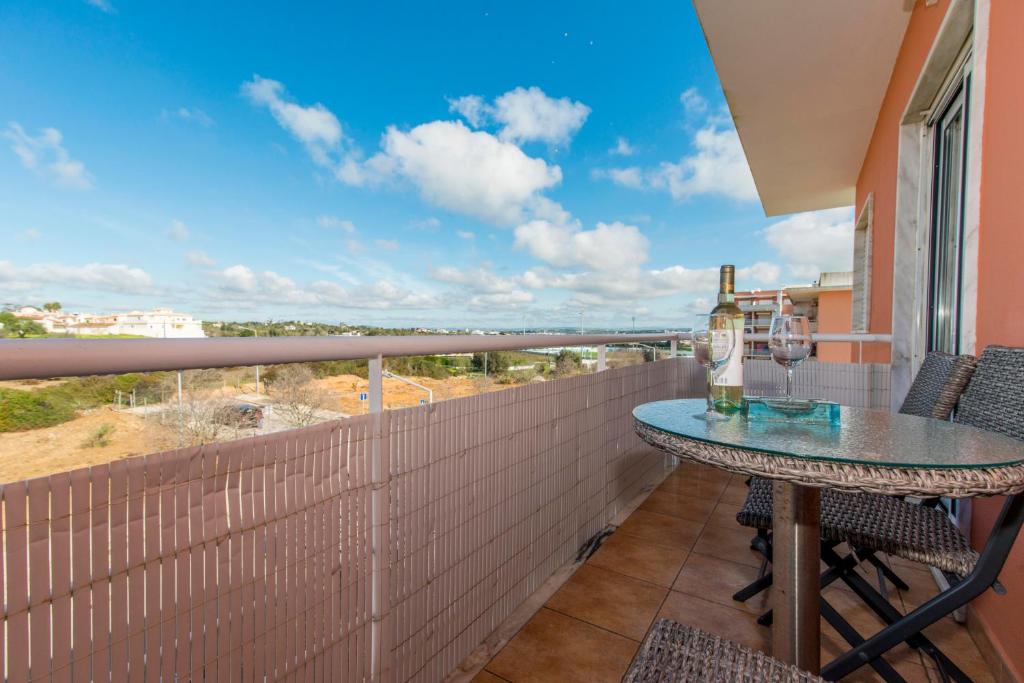 Appartement Casa das Conchas Lote 13, sito em Torre, Quinta dos Arcos, freguesia de Armação de Pêra, concelho de Silves, 3° C,  Armação de Pêra