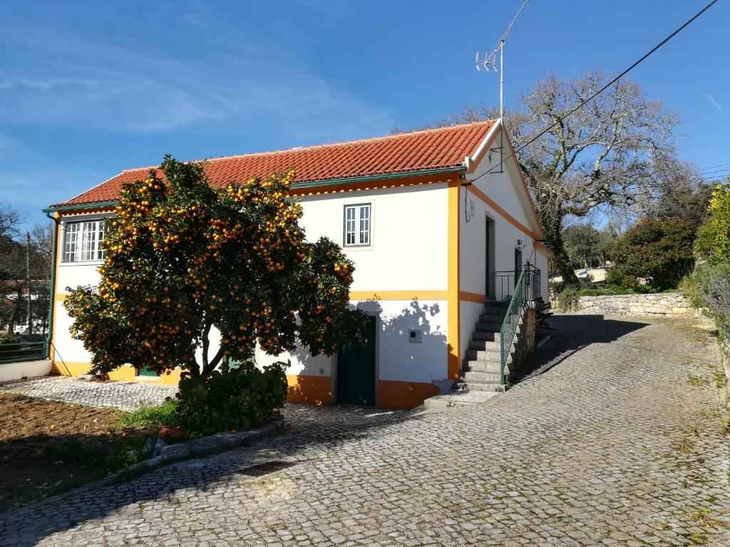 Villa Casa das Taliscas Estrada dos Moinhos, Nº 2776 Gramatinha, 3240-594 Barreira