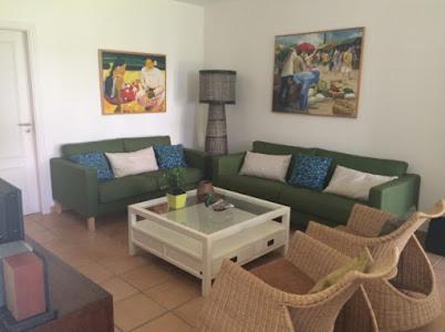 Maison de vacances Casa de férias na Praia Verde Casa de Charme urbanização da Praia Verde lote 143 fração R, 8950-434 Castro Marim