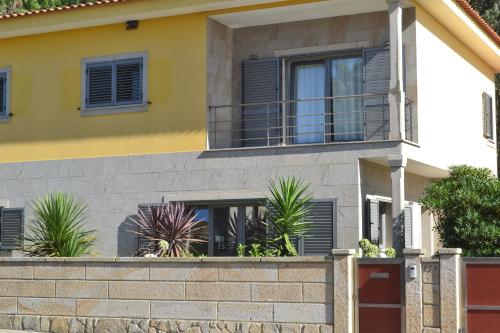 B&B / Chambre d'hôtes Casa de Praia Guest House Avenida da Liberdade n. 439 labruge Labruge