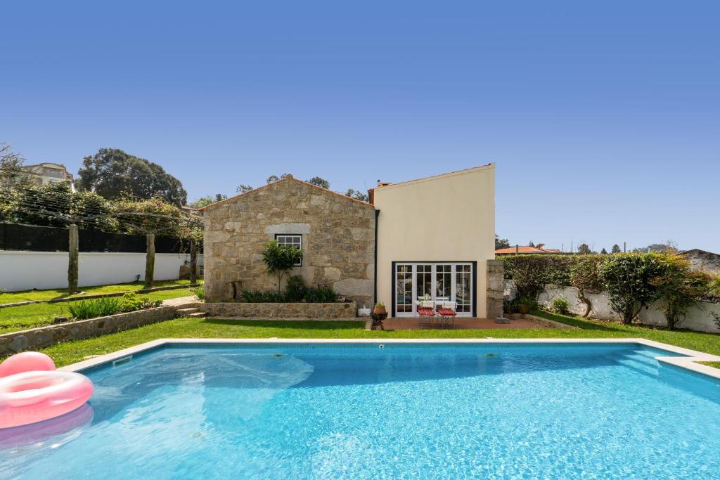 Maison de vacances Casa de S. Paio - 3 bedroom villa w/ pool & garden 16 Rua Armindo Laranjeira, 4740-018 Braga