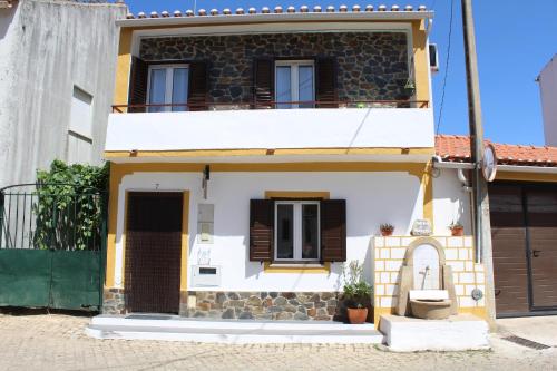 Casa do Chafariz Vila Velha de Ródão portugal