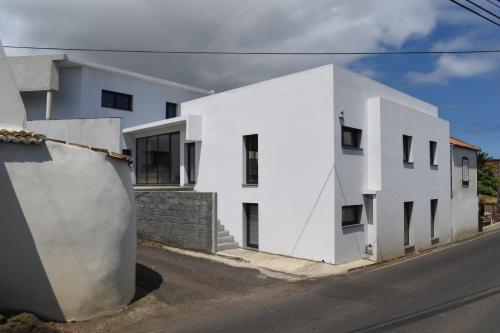 Casa do Dragoeiro Angra do Heroísmo portugal