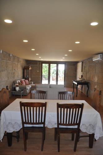 Maison d'hôtes Casa dos Primos Rua da Corredoura, 101 Muxagata