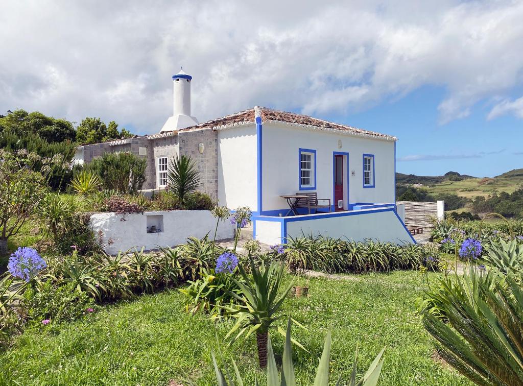 Séjour à la campagne Casa Emilia Covão da Mula Termo da Igreja, 9580-112 Santa Bárbara