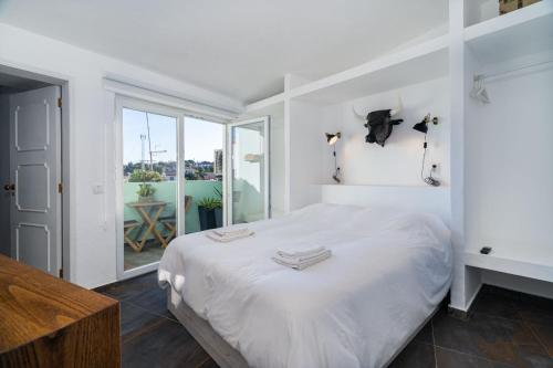 Casa Estábulo- Cozy Rustic Farmhouse LOFT TOURO Estômbar portugal