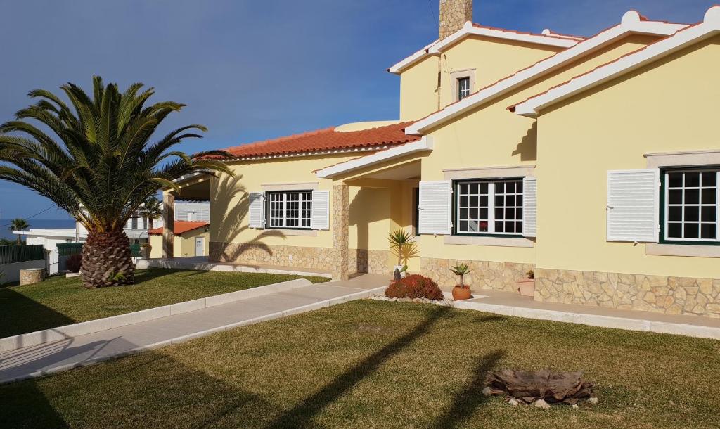 Maison de vacances Casa Harmonica com vista mar 6 Rua das Areias, 2530-056 Areia Branca