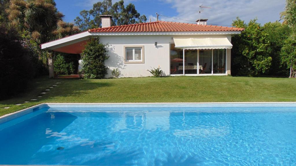 Maison de vacances Casa Landim Rua da Padroeira 85, 4770-332 Landim