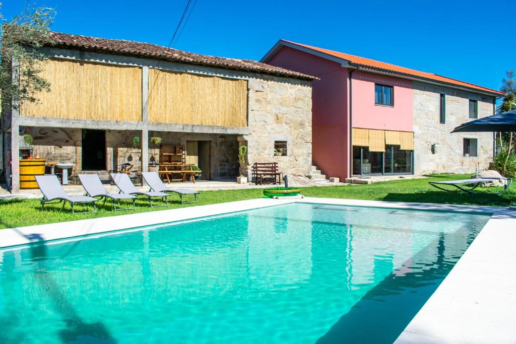 Maison de vacances Casa Lima Travessa de Passos, 1, 4730-123 Coucieiro