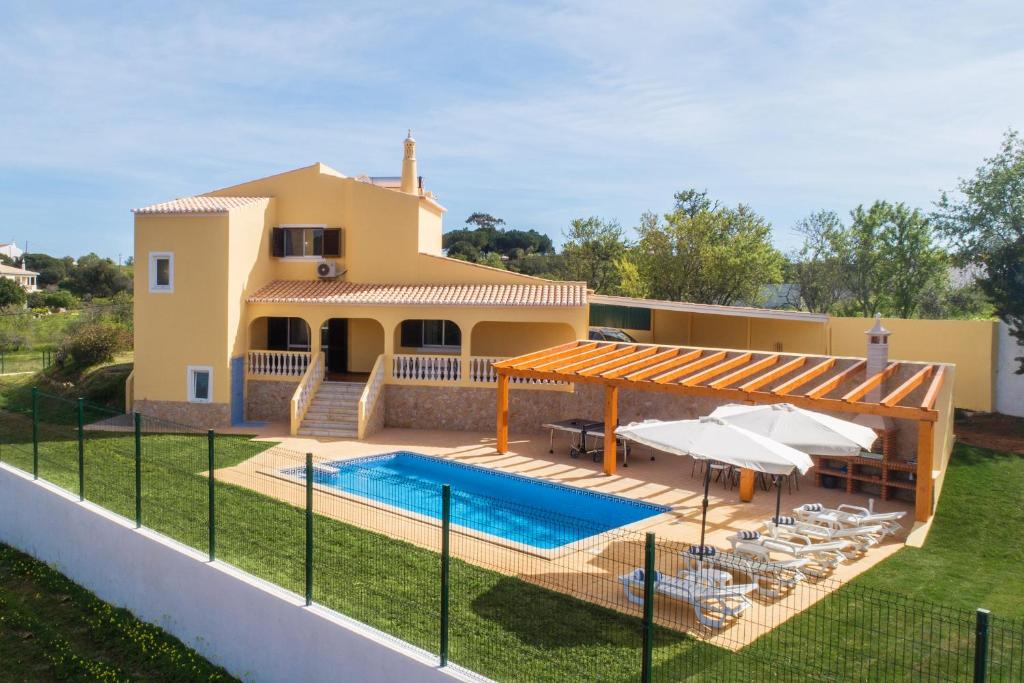 Villa Casa Lombos Nova - wonderful new house with private pool AC and pool table Quinta Vale del Rei, 8400-411 Carvoeiro