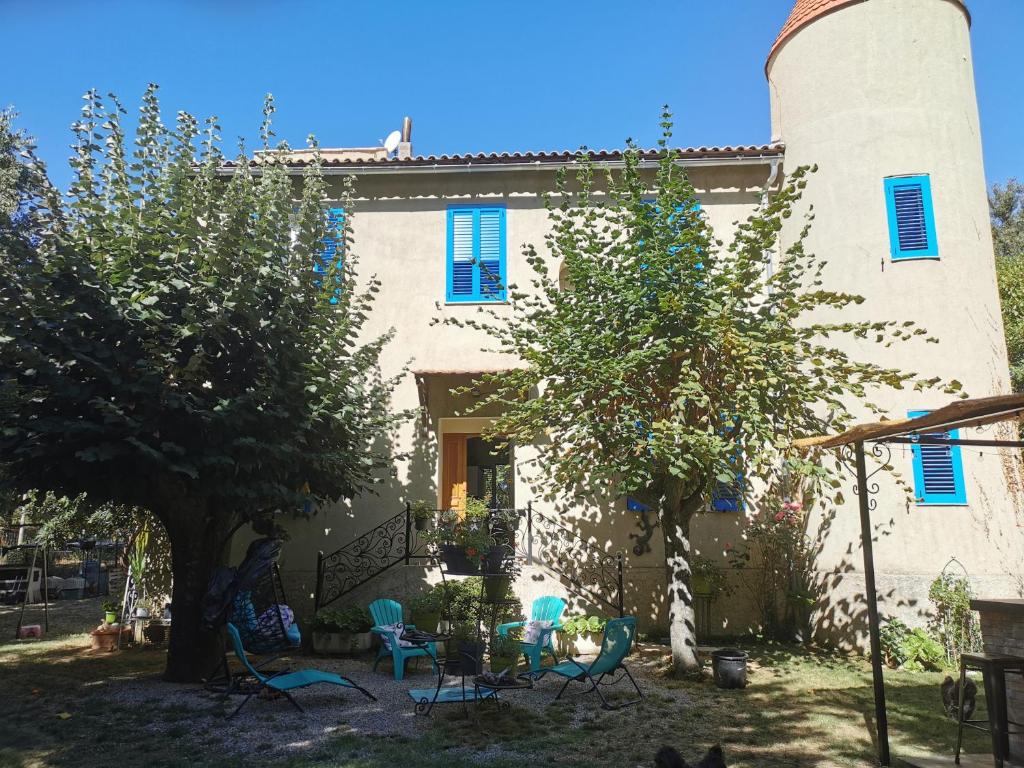 Maison d'hôtes Casa Maria Le Château, 20160 Vico