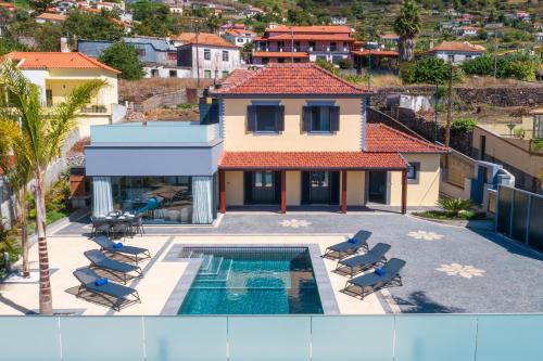 Casa Mariana by Rent2U, Lda Arco da Calheta portugal