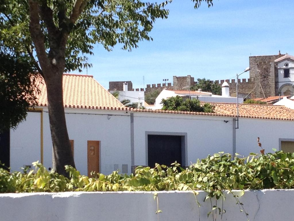 Maison de vacances CASA NA VILA HISTÓRICA DE MOURÃO Largo das Portas de S. Bento 7, 7240-263 Mourão