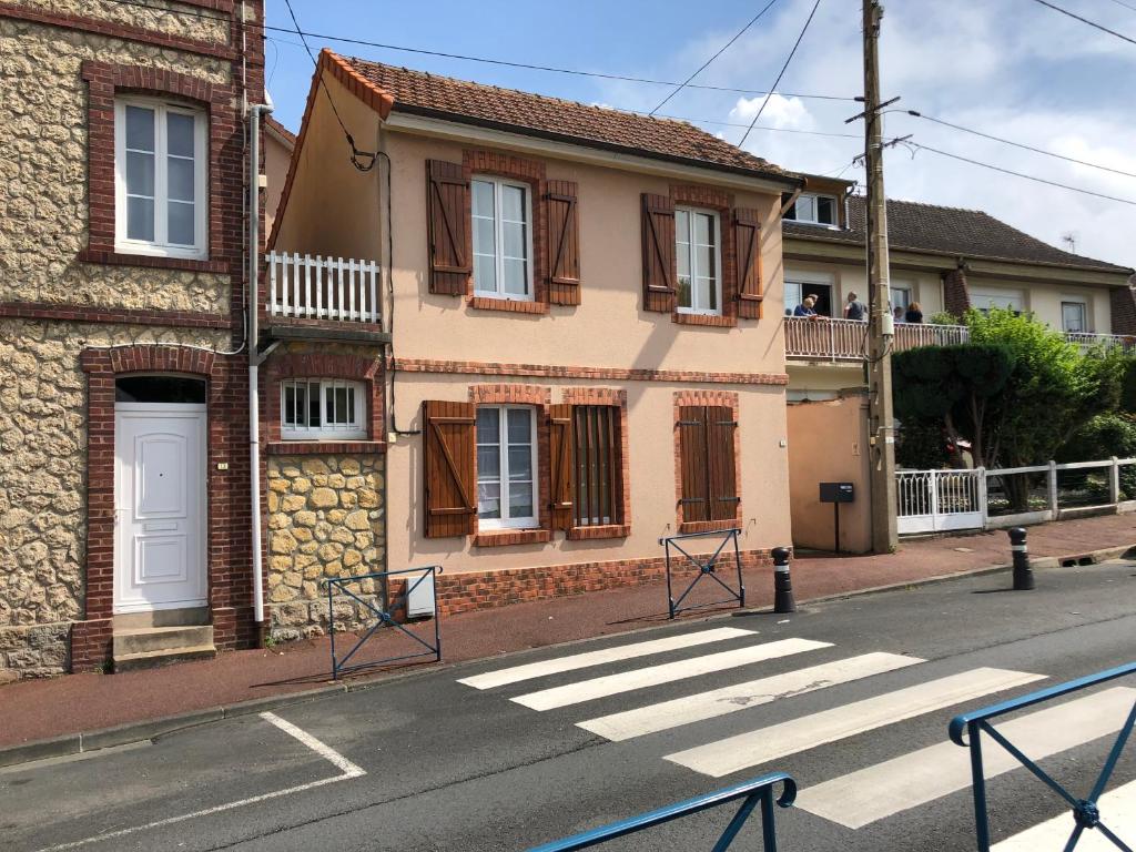 Maison de vacances Casa Parcului 15 Rue Sandret, 14640 Villers-sur-Mer