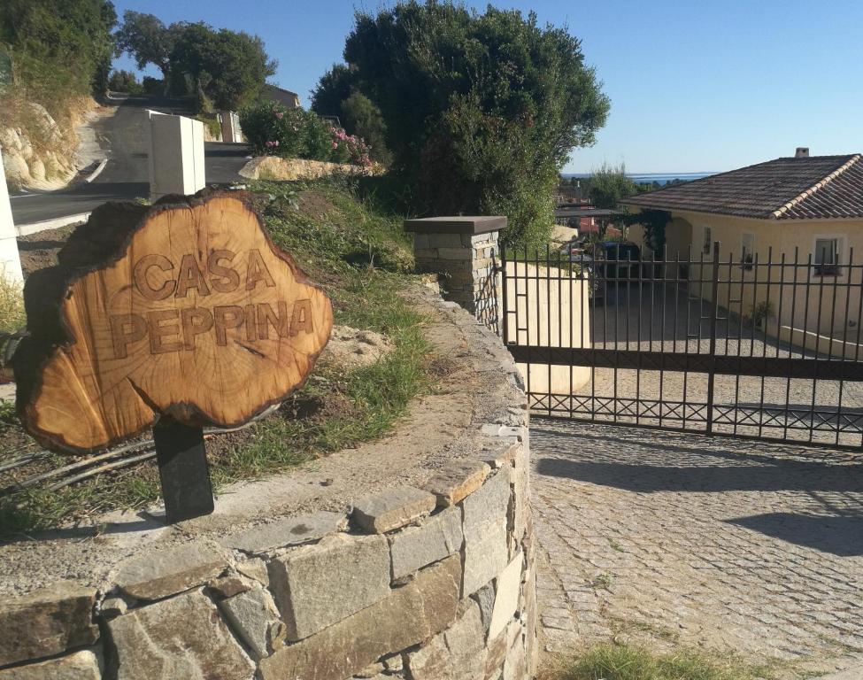 Maison d'hôtes Casa Peppina - Chez Tonio et Sylvie route de sari impasse milarella, 20145 Sari-Solenzara