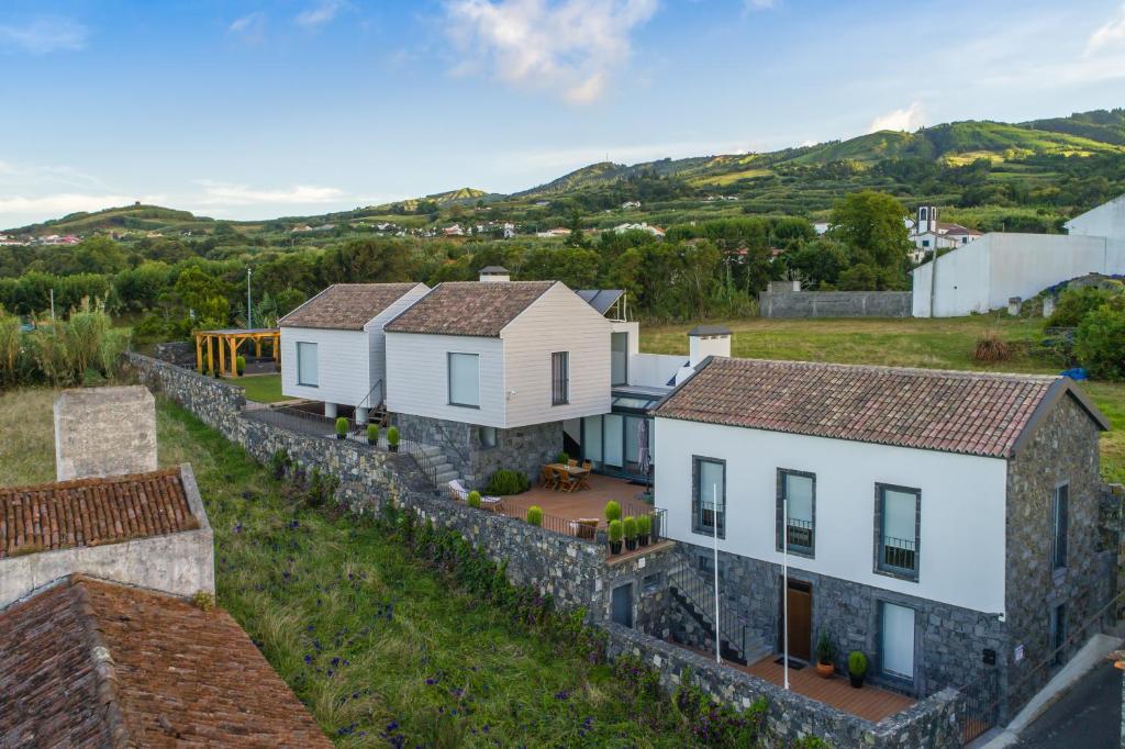 Maisons de vacances Casas de Campo Lomba D' Água - Turismo Rural Rua da Lomba d´Agua 29, 9555-031 Candelária