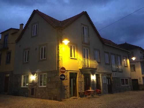 Séjour à la campagne Casas do Terreiro Largo da Igreja, 4, Carragozela Seia