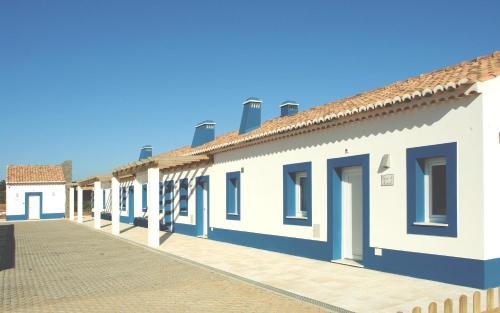 Casas Novas da Fataca Zambujeira do Mar portugal