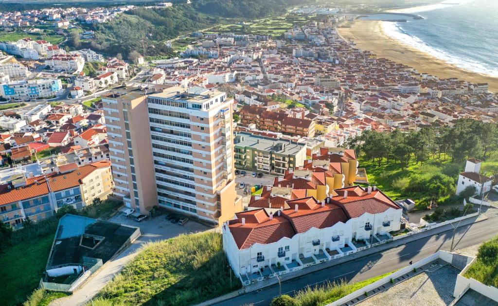 Appartement Casas & Properties T2 Mathys Rua 25 de Abril Fração M, 2450-285 Nazaré