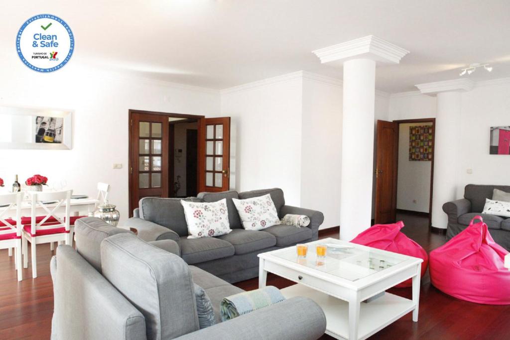 Appartement Cascais Guia’s Gorgeous & Spacious Apartment Rua do Farol Nº 378, 1º Esq, 2750-341 Cascais