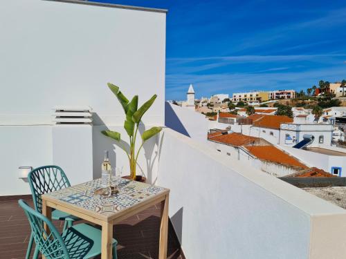 Maison de vacances CASINHA DE FERRAGUDO - Terraço Privado, AC, WiFi, Centro 250m Escadinhas Pedro Álvares Cabral Ferragudo