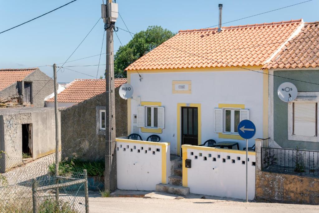 Maison de vacances Casinha Peral Country Cottage Rua do Picoto, 26, Casais do Peral, 2550-449 Cadaval