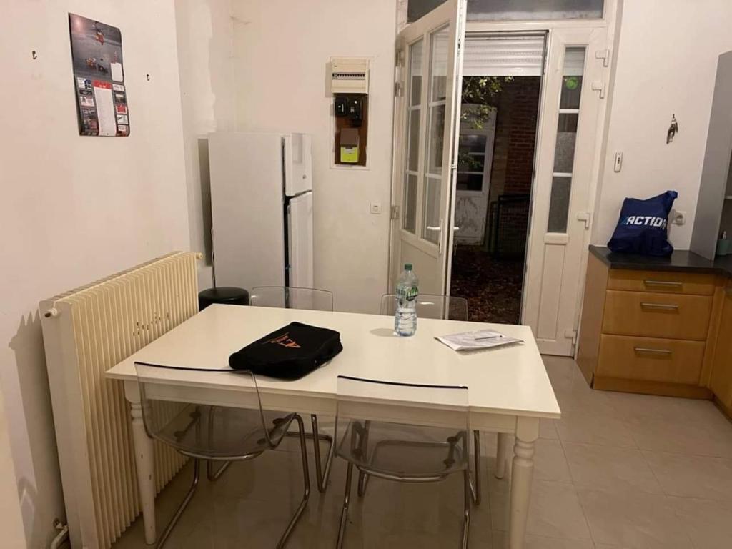 Appartement CAU 17 F2 RDC avec petite terrasse 17 Rue Guibert, 76320 Caudebec-lès-Elbeuf