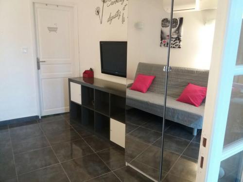 cavaliere studio 2 pers Le Lavandou france