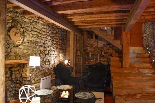 Appartement Caveau Contemporain KV'O37 14 Rue Pointelin Arbois
