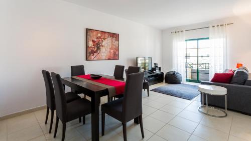 Appartement Central Albufeira Great Location Sleeps 6 Apartment 1P Rua Mouzinho de Albuquerque Areias Sao Joao