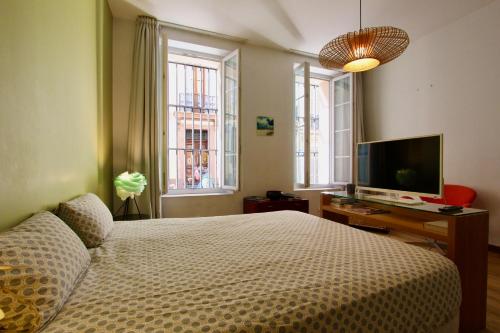 Appartement Central and comfortable studio, near train station 37 Rue Sénac de Meilhan Marseille