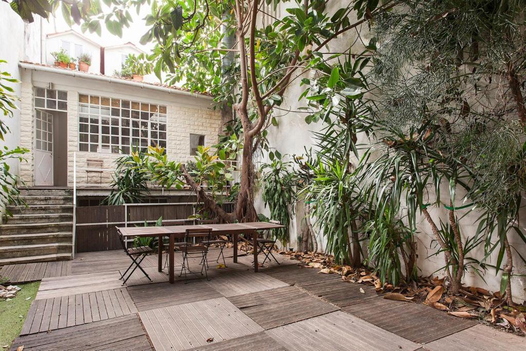 Appartement Central, Charming, Quiet, Garden and Parking 61 Rua do Cardal de São José, 1150-252 Lisbonne