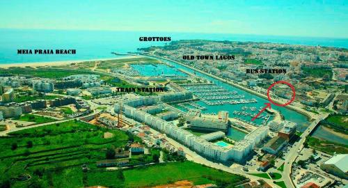 Central Lagos town center apartment near Marina Lagos portugal