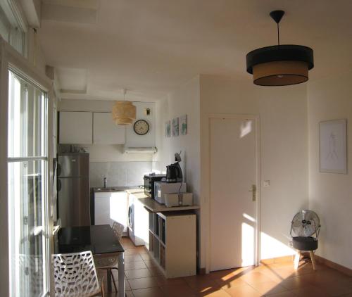 Appartement Centre CAHORS - Vue imprenable sur le PONT VALENTRE - Au bord de la rivière APT 6, 64 rue de la glaciere Cahors