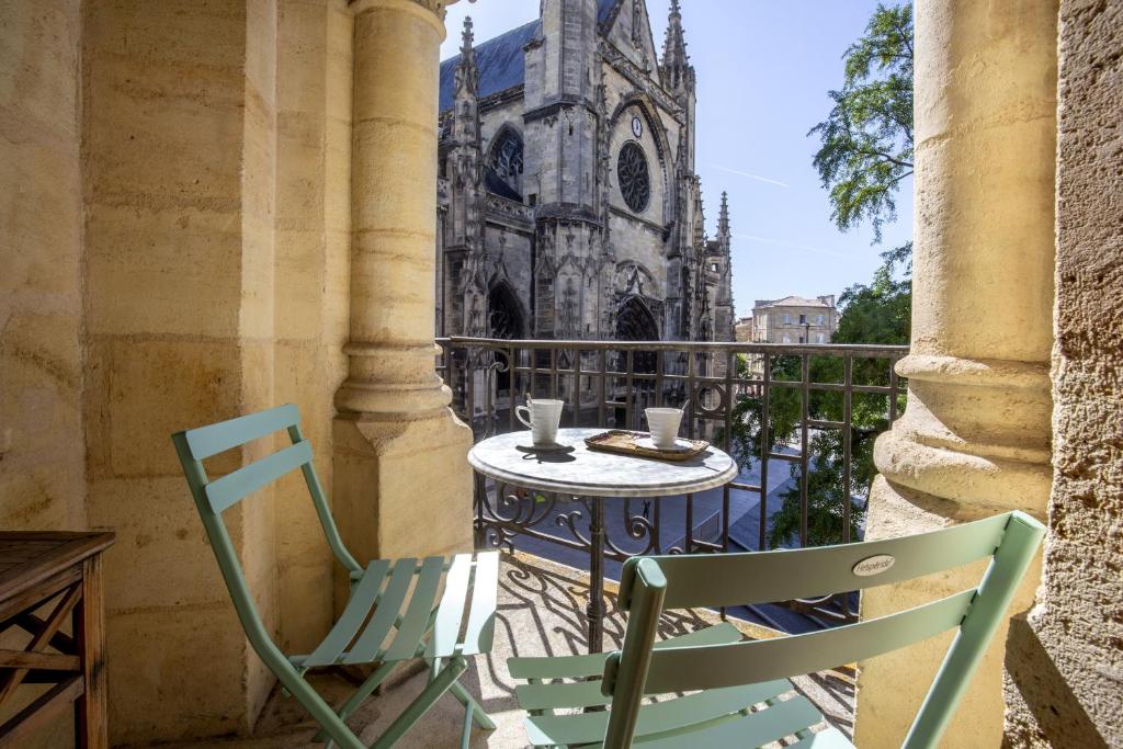 Appartement Centre historique, appartement climatisé avec terrasse Etage 2 29 Rue des Faures, 33800 Bordeaux