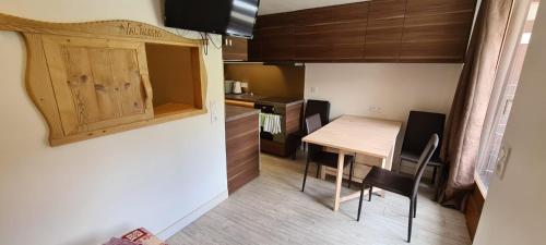 Centre Station: Altineige Cosy Appart pour 4 Val Thorens france