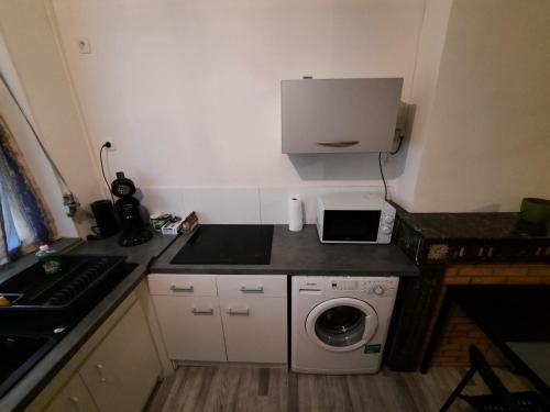 Appartement Centre-Ville Wi-Fi Netflix Tout confort 10 Rue Cambresienne Avesnes-sur-Helpe