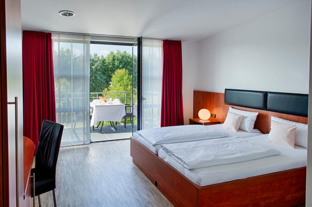 Hôtel CFK - Spiesen-Elversberg Zum Nassenwald 1, 66583 Spiesen-Elversberg